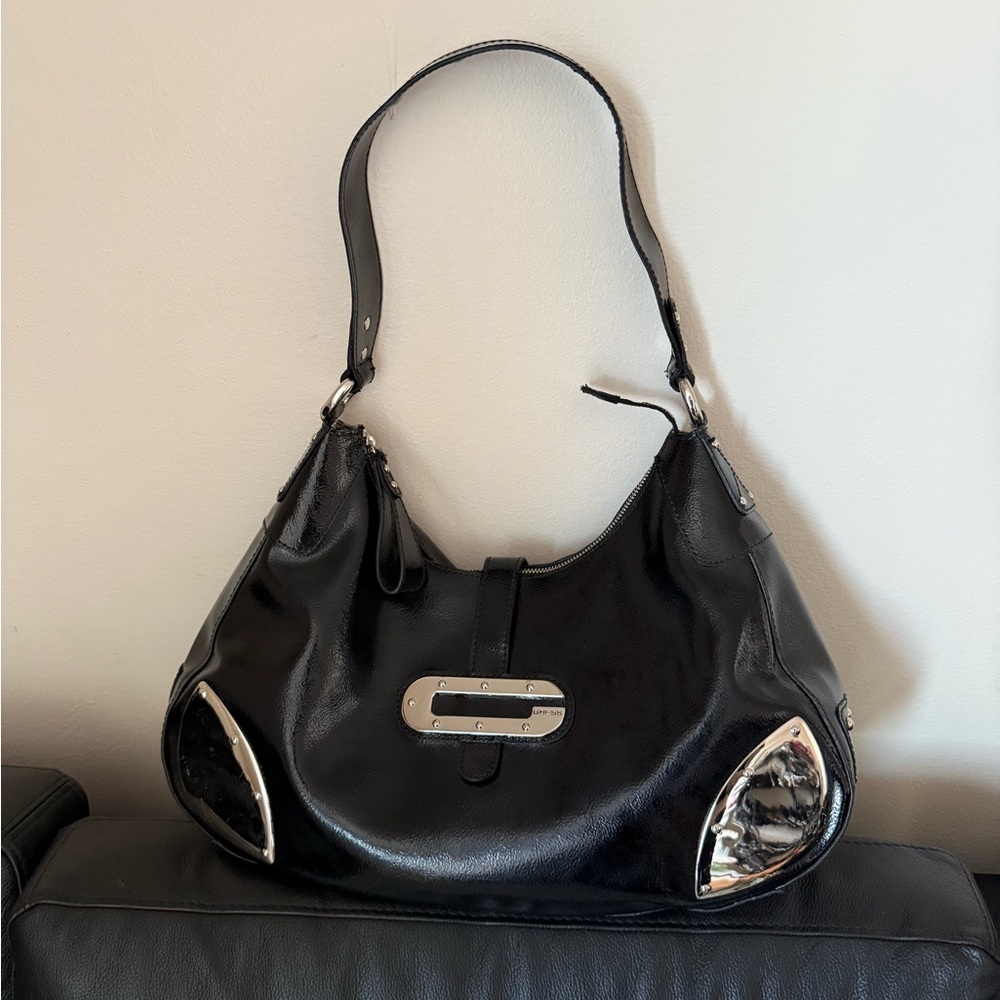 Black Vintage guess Leather Shoulder Bag with Silver Accents